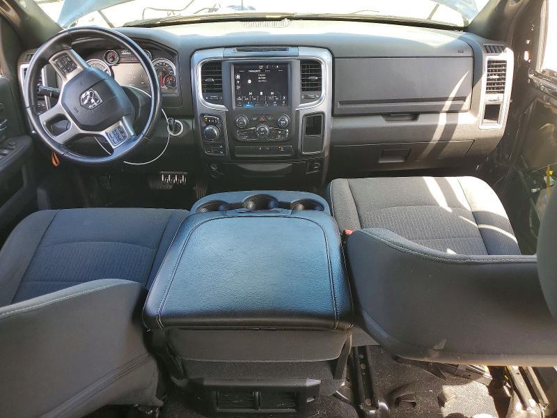 2022 Dodge RAM 1500 Classic SLT