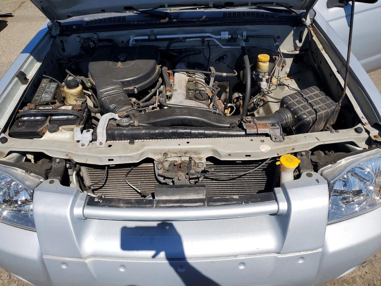 2002 Nissan Frontier Standard