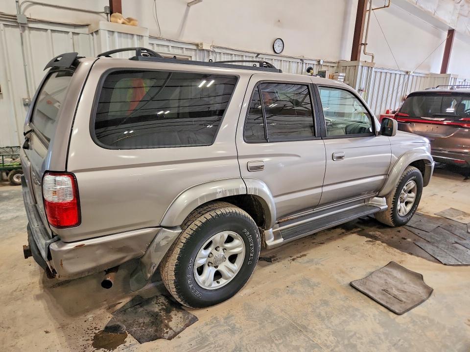 2002 Toyota 4runner SR5