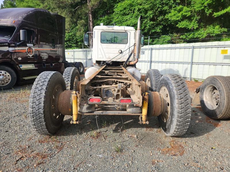 2007 Mack CXN600 Truck Cab AND Chassis