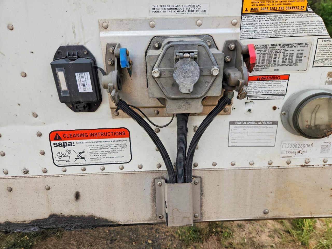 2023 Utility VS2DX DRY Van Trailer