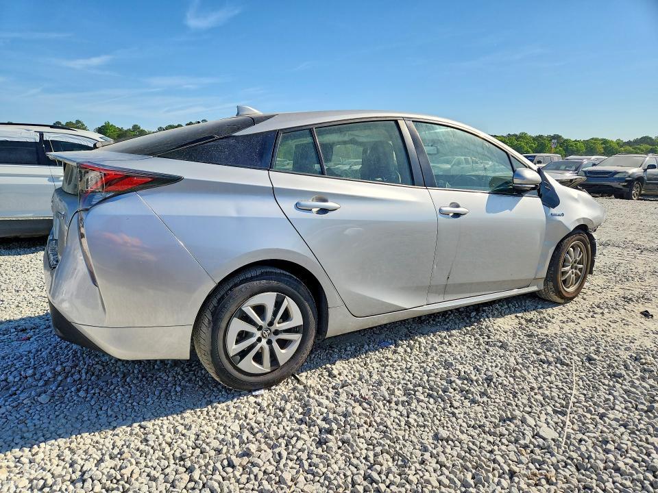 2016 Toyota Prius Four