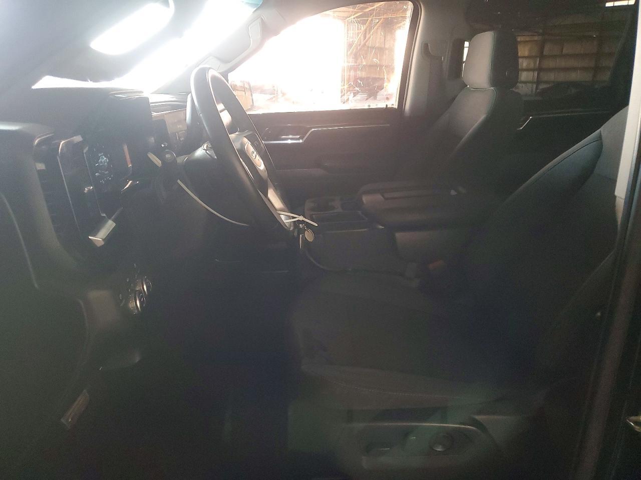 2024 GMC Sierra K1500 Elevation