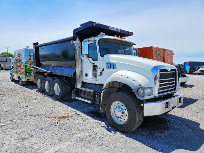 2018 Mack Granite Dump Truck
