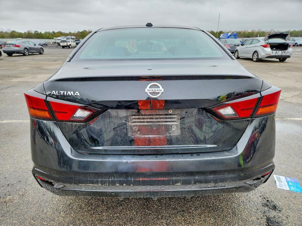 2019 Nissan Altima s