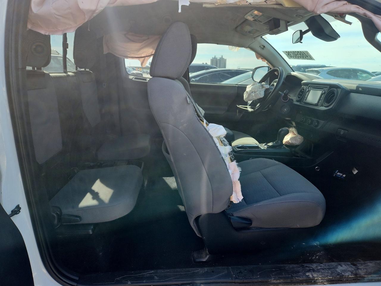 2019 Toyota Tacoma SR