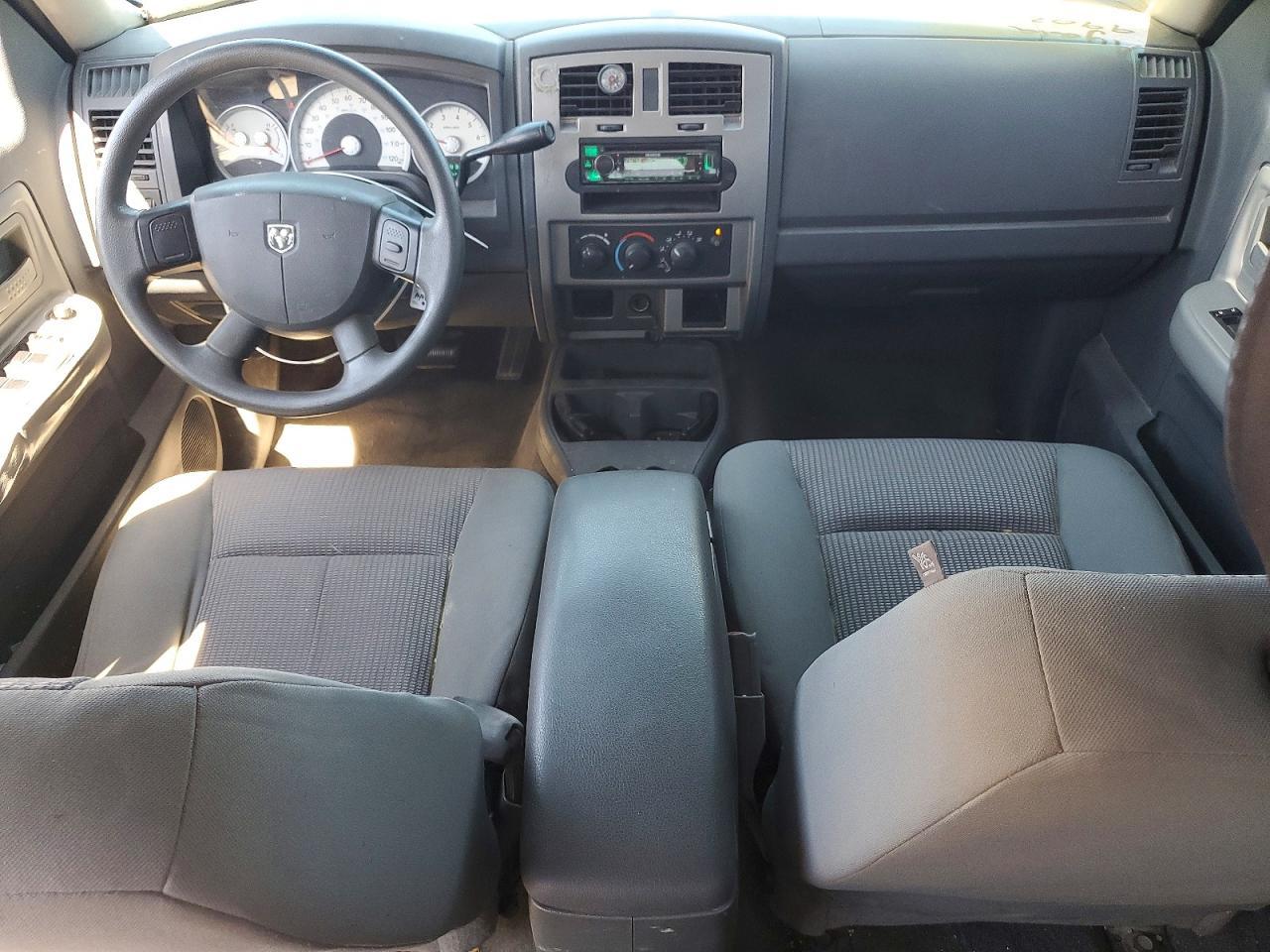 2007 Dodge Dakota Quad SLT