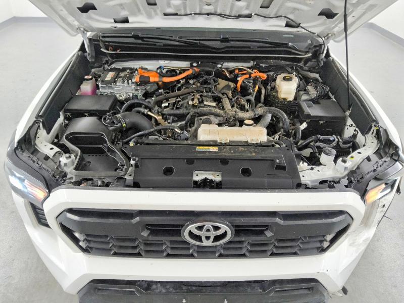 2025 Toyota Tacoma TRD OFF-ROAD HV