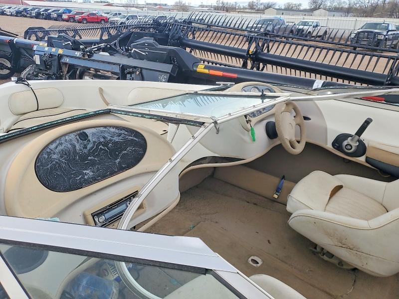 2002 Runabout Boat-Boat