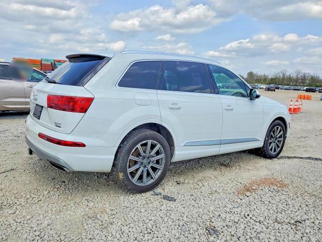 2018 Audi Q7 Prestige