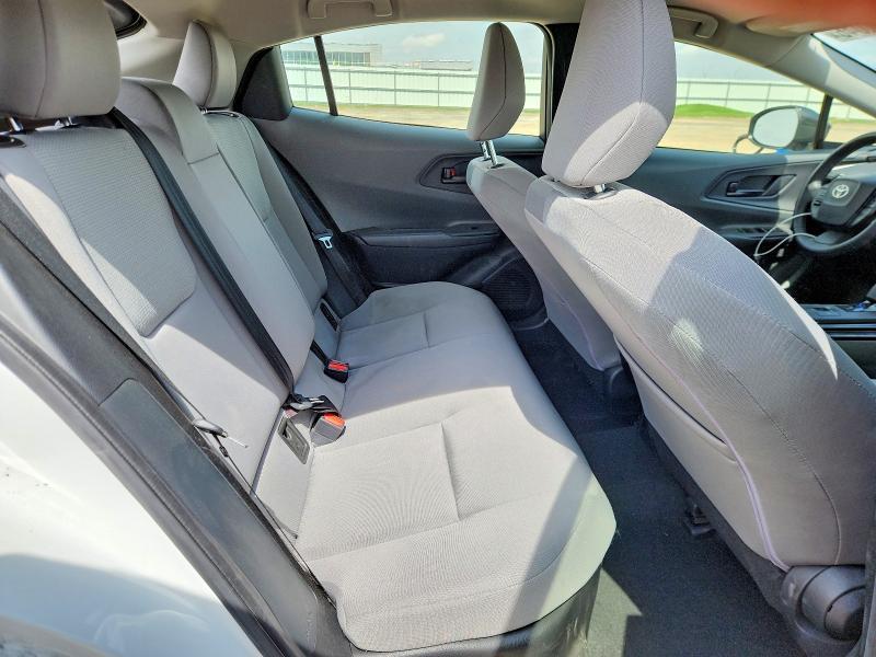 2023 Toyota Prius le