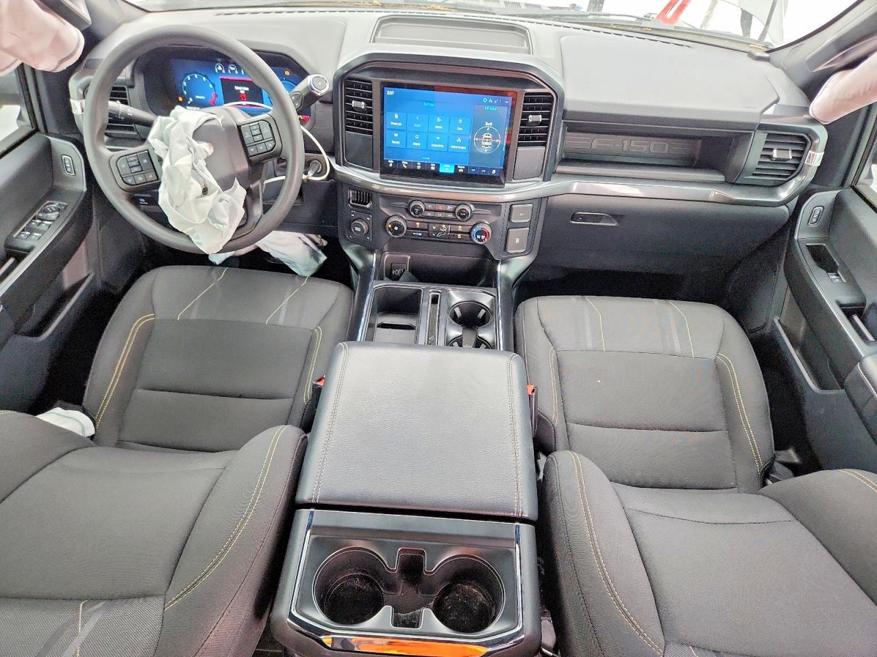 2025 Ford F150 STX
