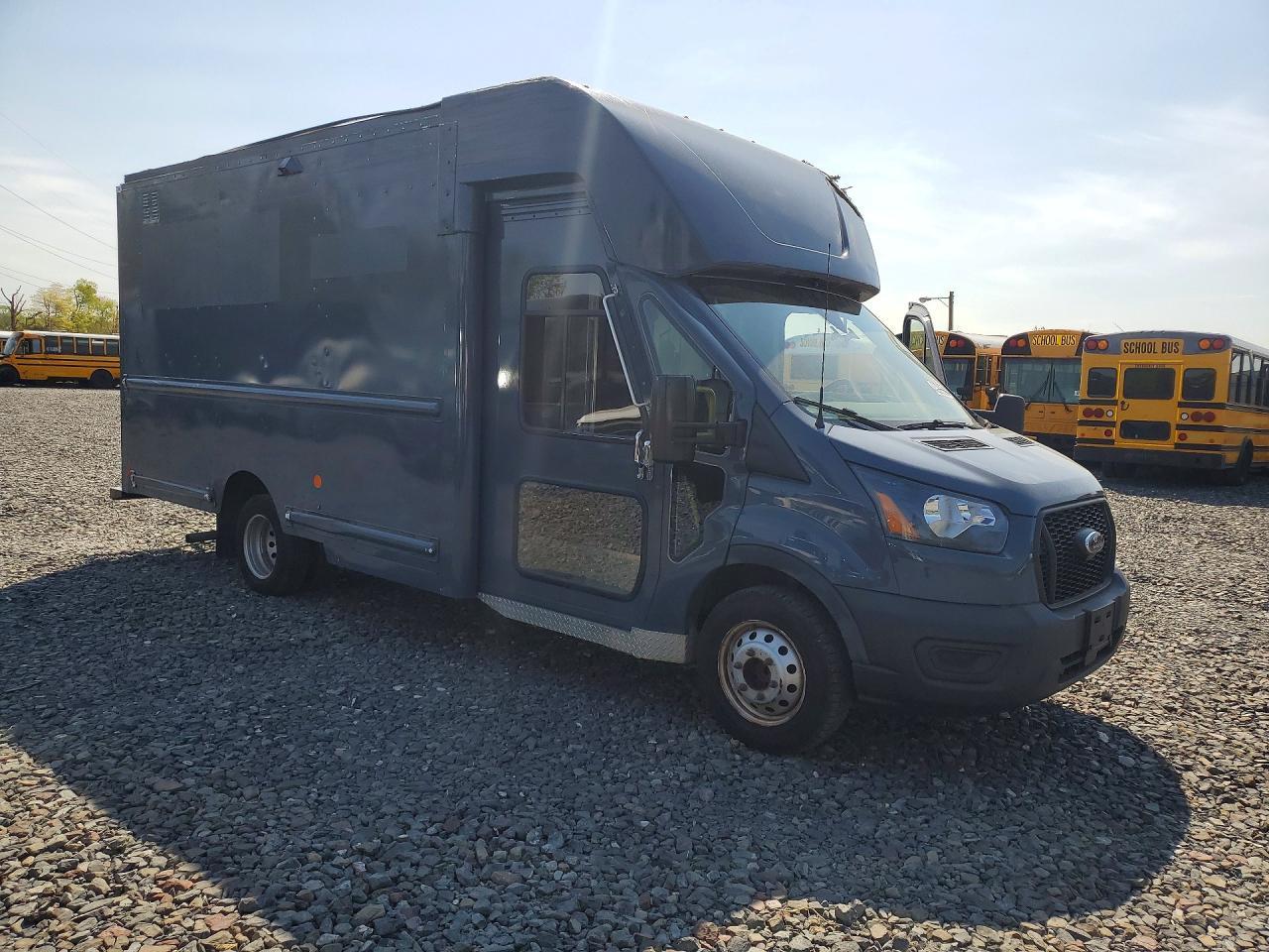 2021 Ford Transit Delivery Truck