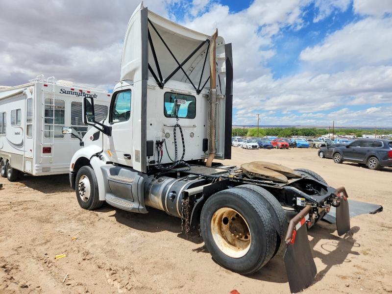 2018 Peterbilt 579 Semi Truck