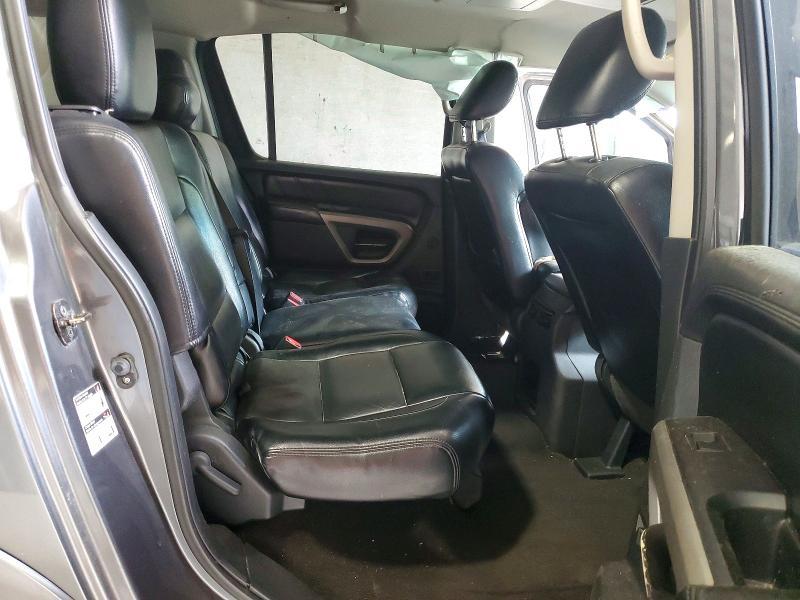 2015 Nissan Armada sv