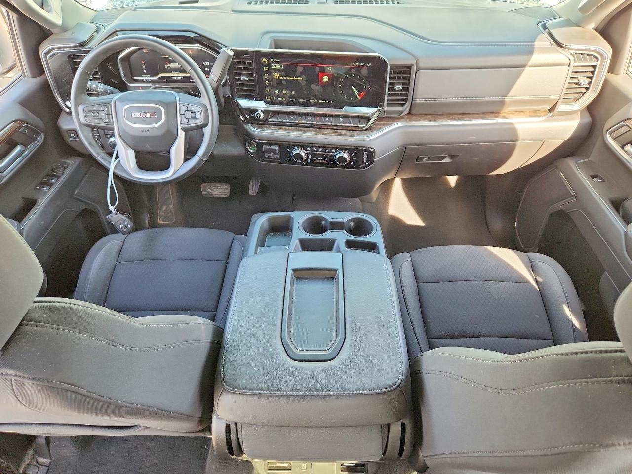 2024 GMC Sierra K1500 SLE