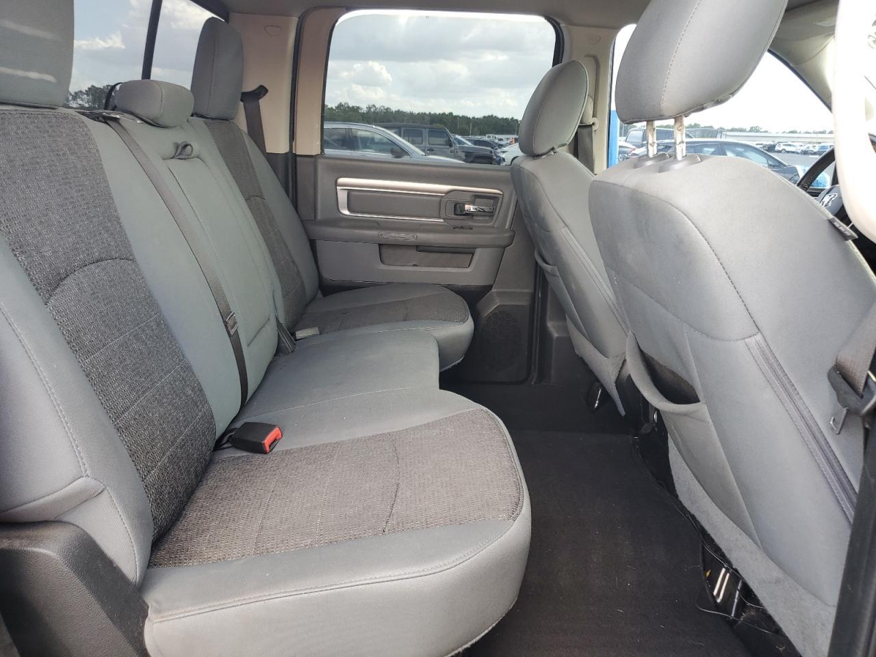 2018 Dodge RAM 1500 SLT