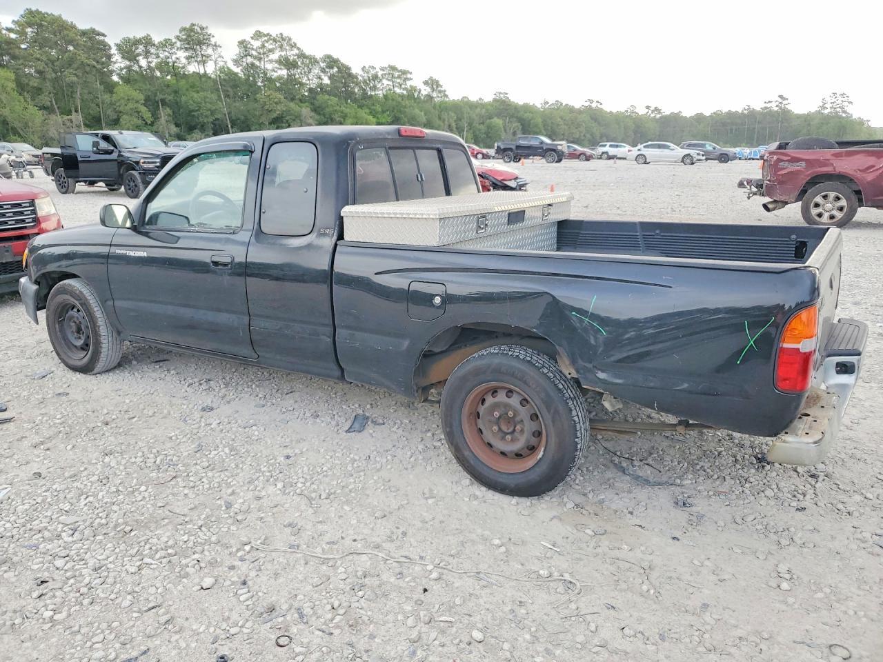 1999 Toyota Tacoma Base