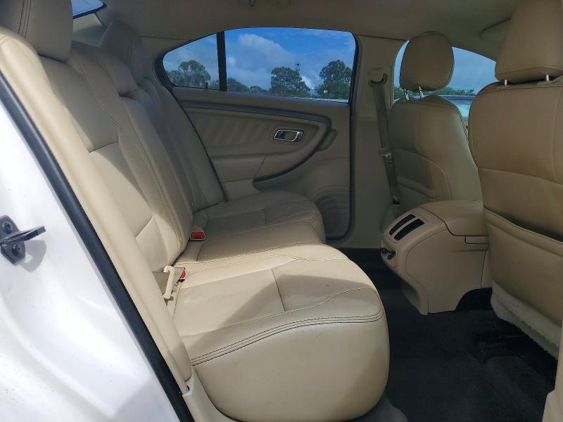 2014 Ford Taurus sel