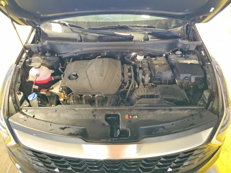 2025 KIA Sportage lx