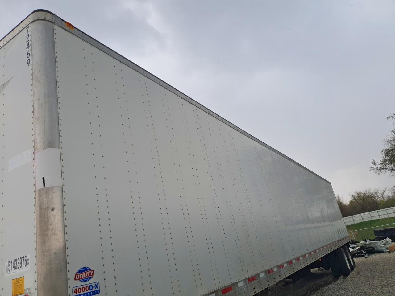 2014 Utility VS2DX DRY Van Trailer