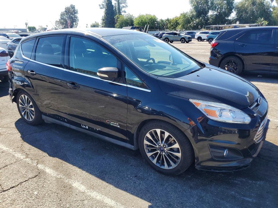 2017 Ford C-max Titanium
