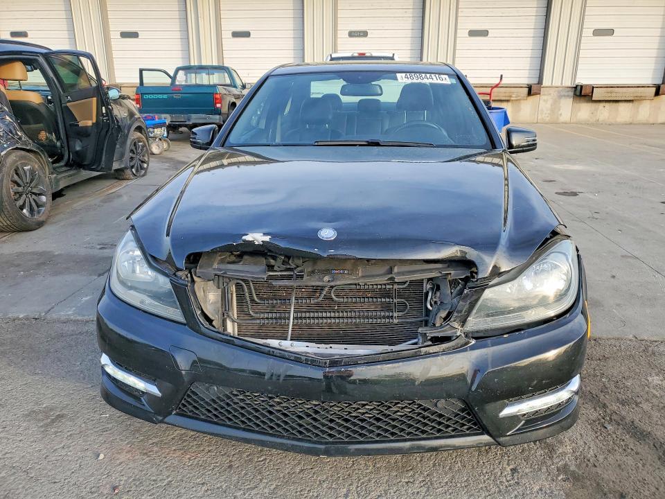 2014 Mercedes-Benz C 250