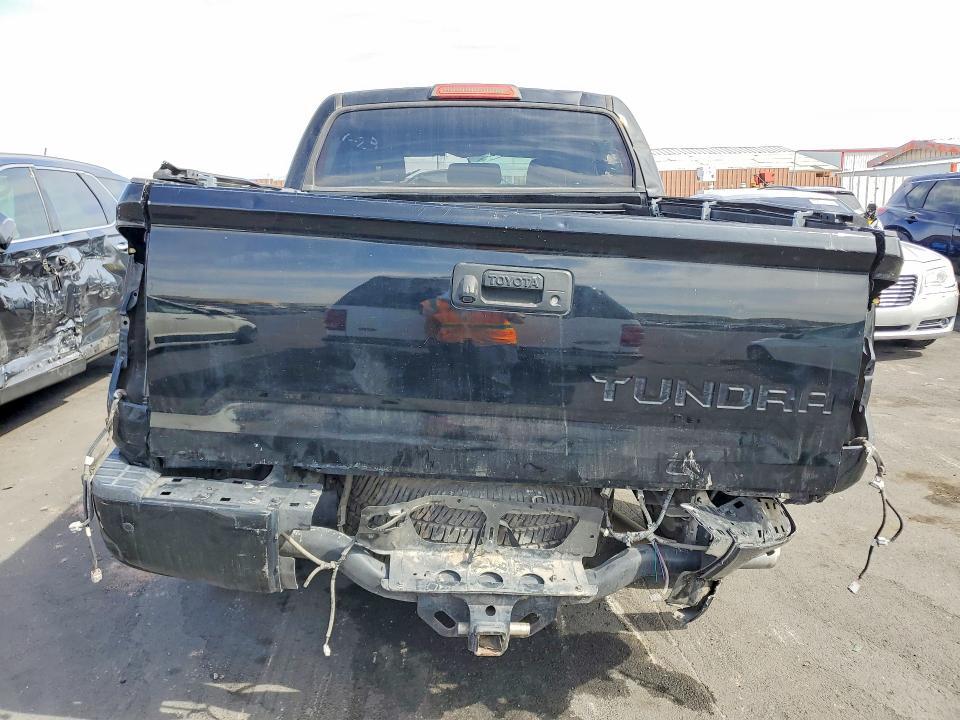 2017 Toyota Tundra SR5