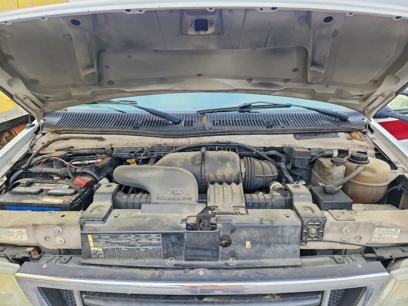 2007 Ford Econoline E350 Super Duty Cutaway Van