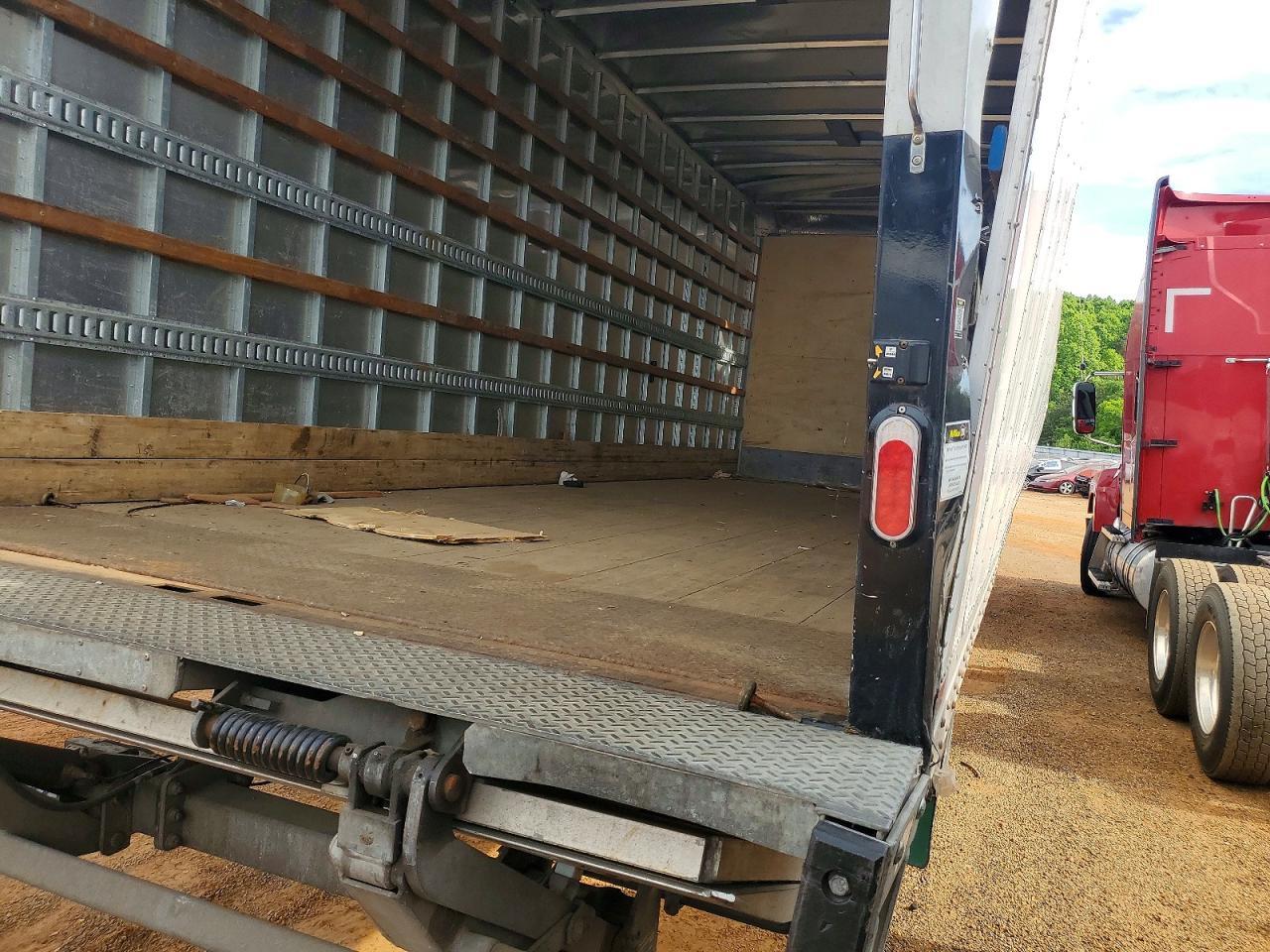 2024 International MV607 BOX Truck