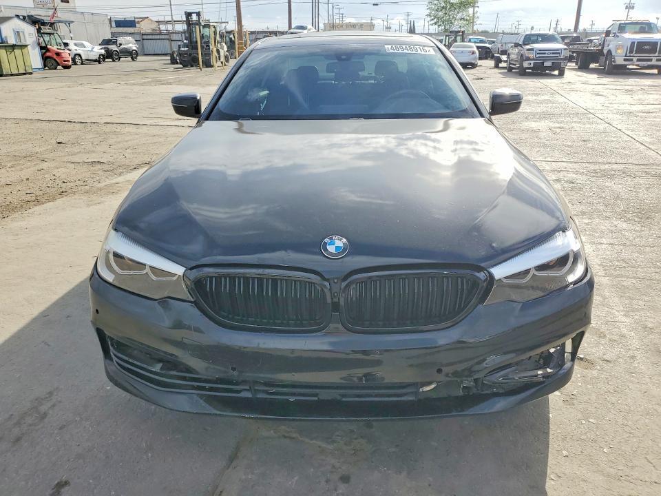 2019 BMW 530e