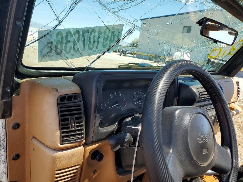 1997 Jeep Wrangler / tj Sahara