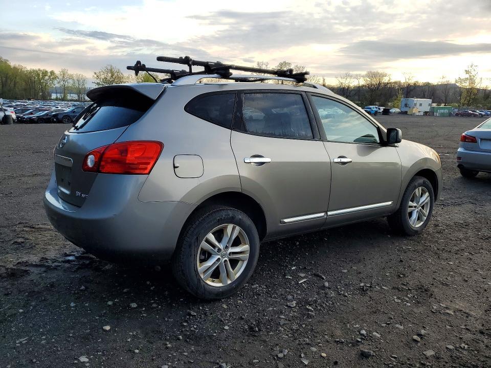 2012 Nissan Rogue s