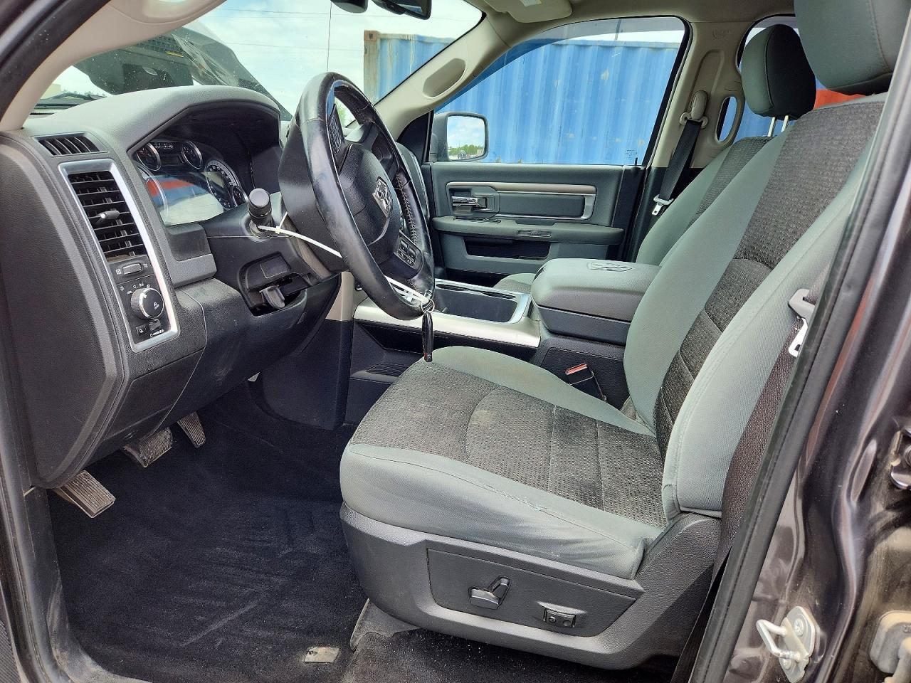2016 Dodge RAM 1500 SLT