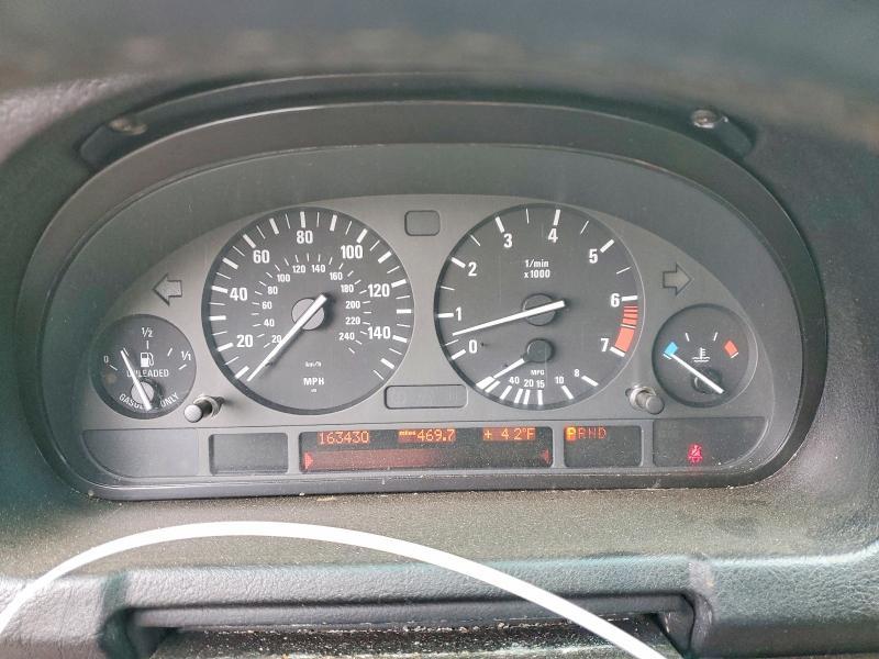 2005 BMW X5 4.4i