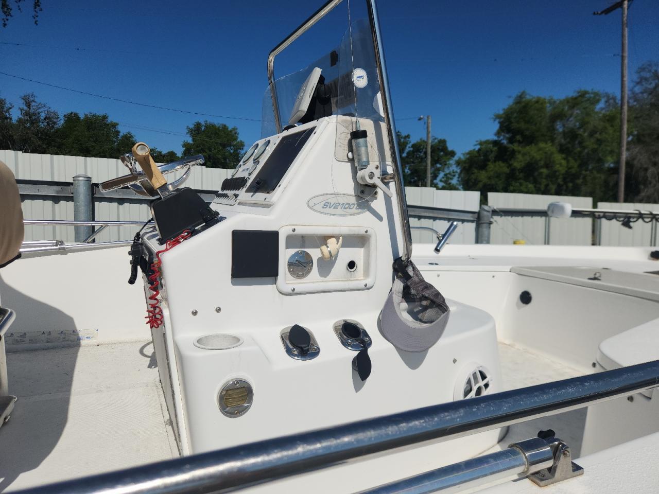 2004 Sea-Pro Boats Inc SV2100 CC-Boat