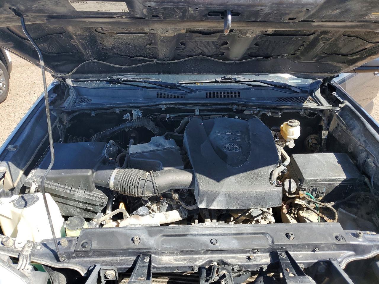 2022 Toyota Tacoma SR5 V6