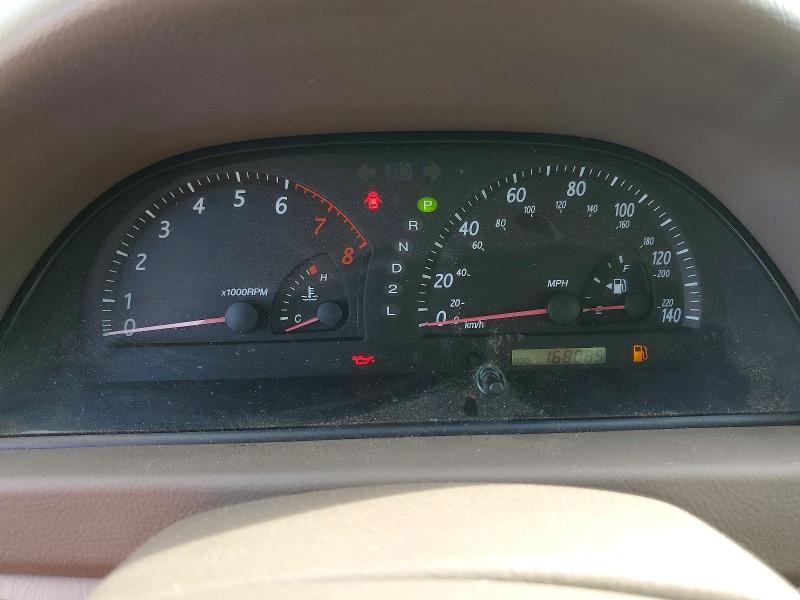 2004 Toyota Camry le