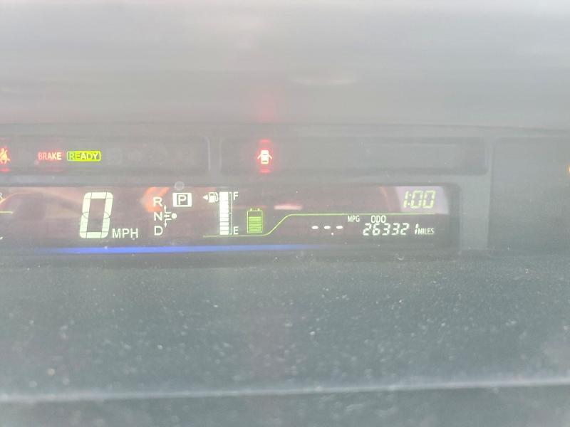 2014 Toyota Prius v Three