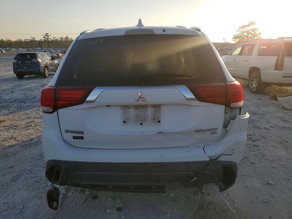 2017 Mitsubishi Outlander se