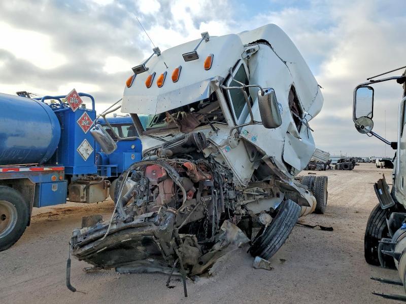 2012 Peterbilt 386 Truck Cab AND Chassis