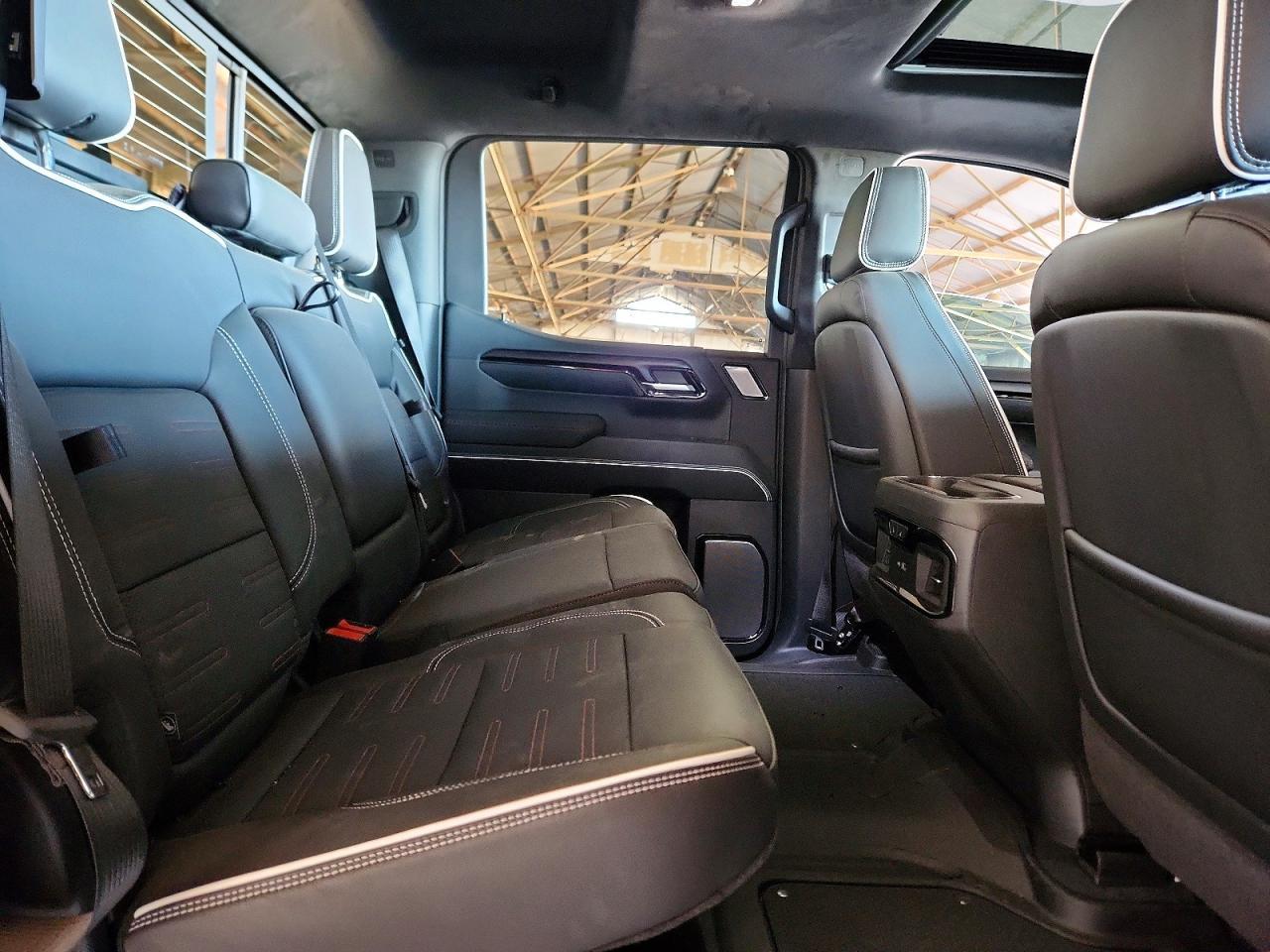 2026 GMC Sierra K1500 AT4X