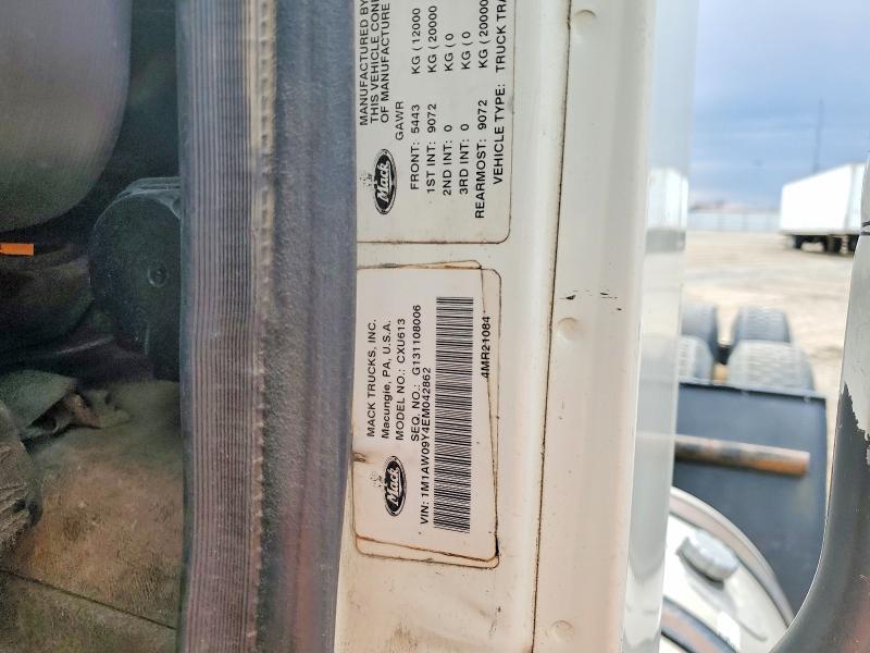 2014 Mack Cxu613 Semi Truck