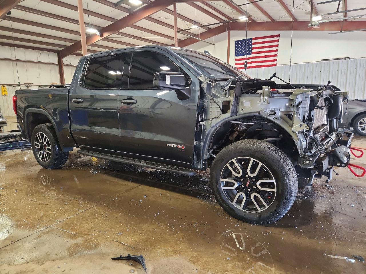2021 GMC Sierra K1500 AT4
