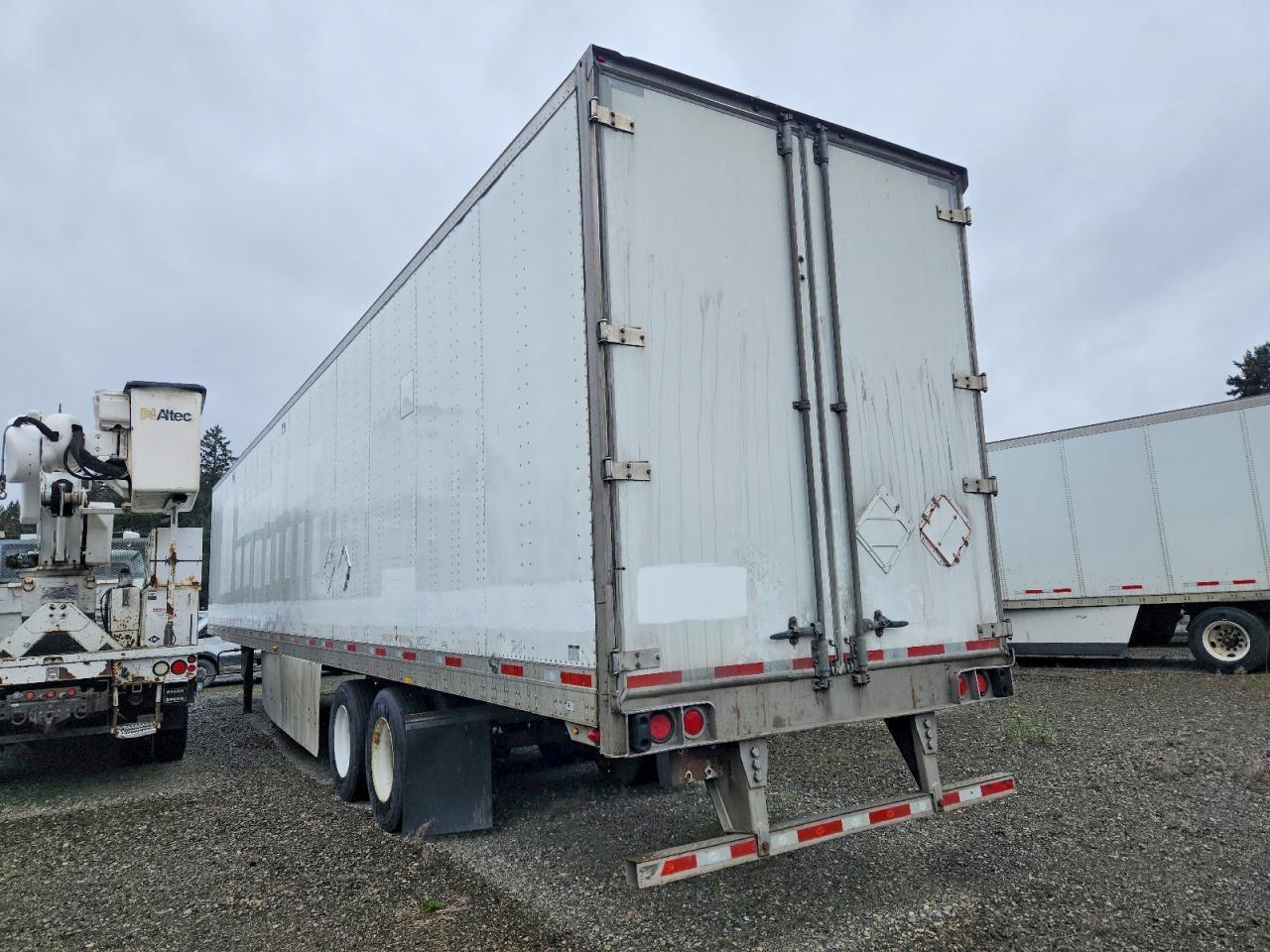 2015 Utility VS2DX DRY Van Trailer