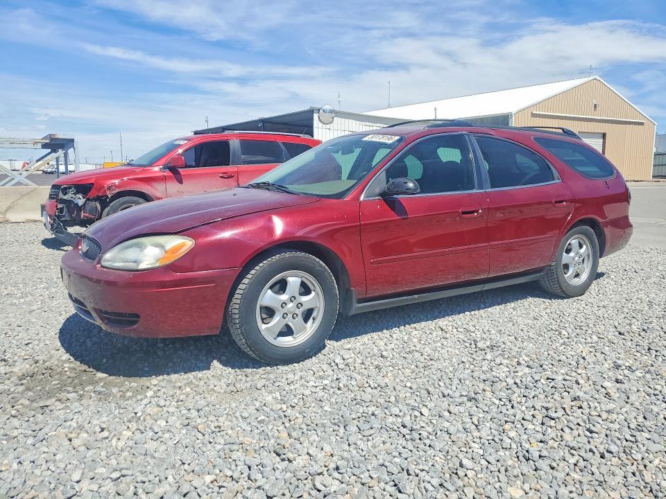 2005 Ford Taurus se