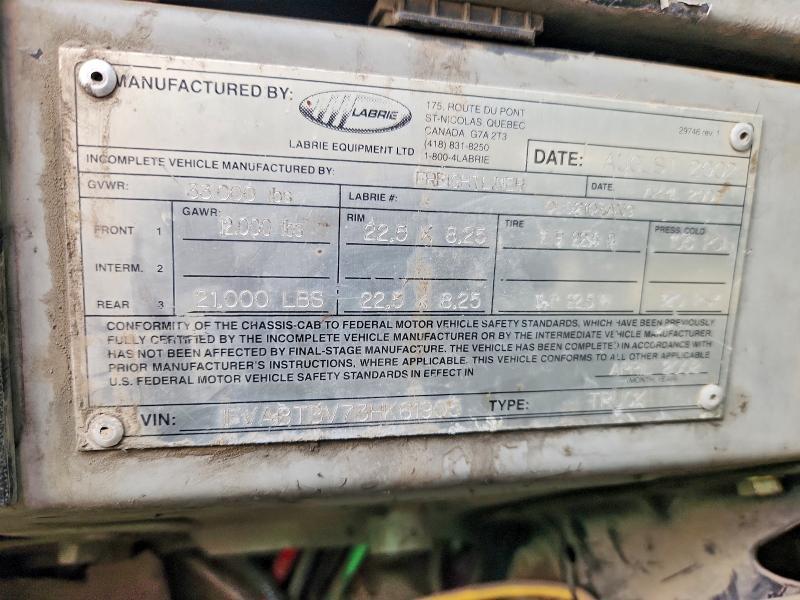 2003 Freightliner FL70 Refuse Truck