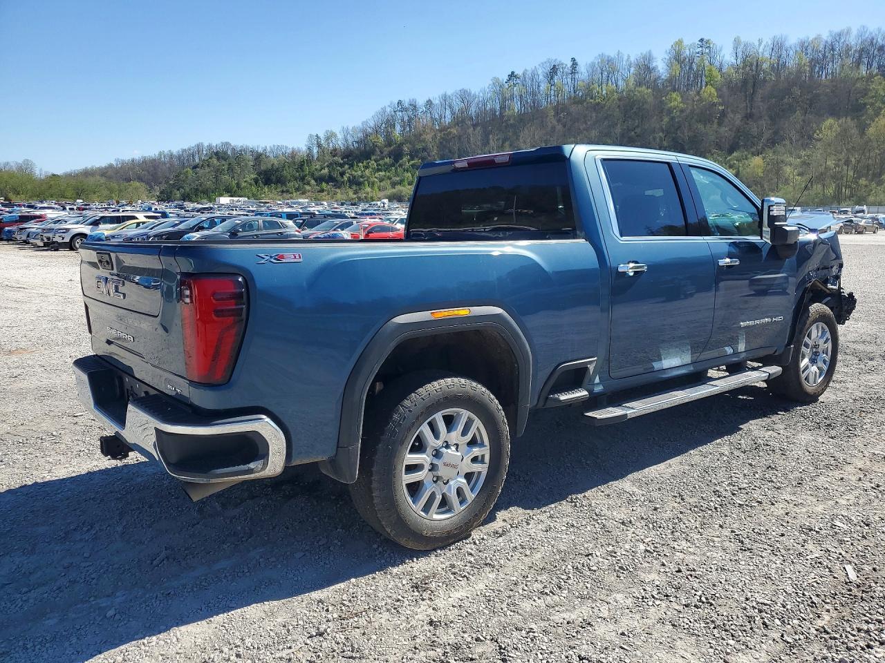 2024 GMC Sierra K2500 SLT