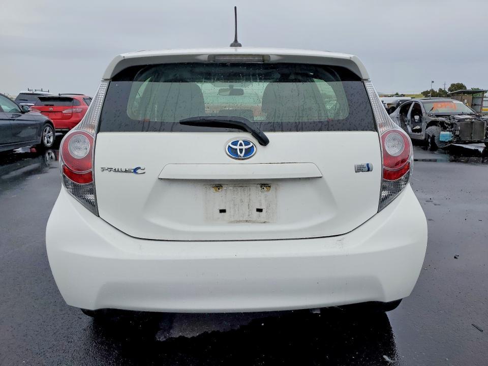 2013 Toyota Prius c Three