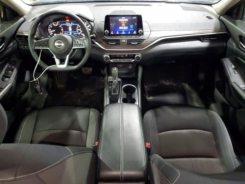 2024 Nissan Altima sv